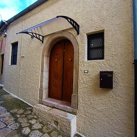 Donna Erminia Holiday home Calitri